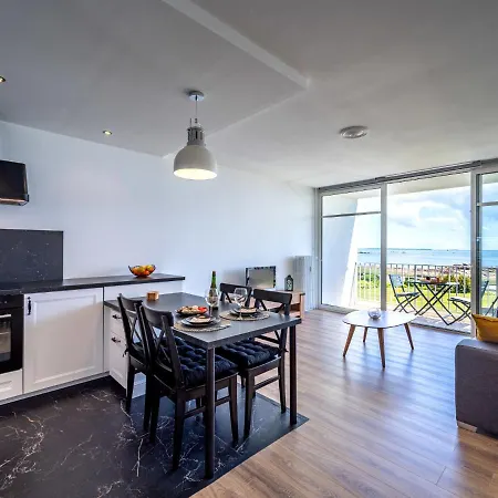 Les Trois Iles-11 By Interhome